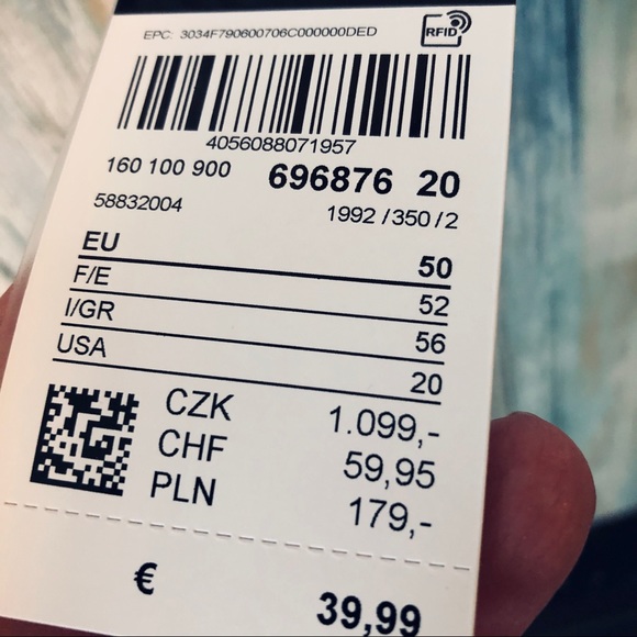 NWT Stretch Slim Jean - Picture 3 of 3